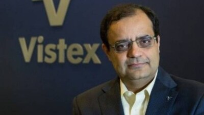 Vistex Asia CEO Sanjay Shah falls off 'paalki', dies at company’s 25th anniversary celebrations. Video