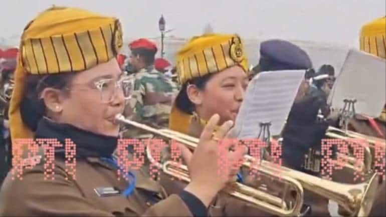Republic Day 2024: CISF's women contingent plays 'Jamal Jamaloo' from 'Animal'. Watch - Vimarsana News