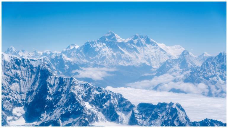 2-year-old believed to be youngest ever to reach Mount Everest base camp - Vimarsana News