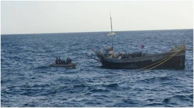 India's navy intercepts a bulk carrier hijacked by Somali pirates