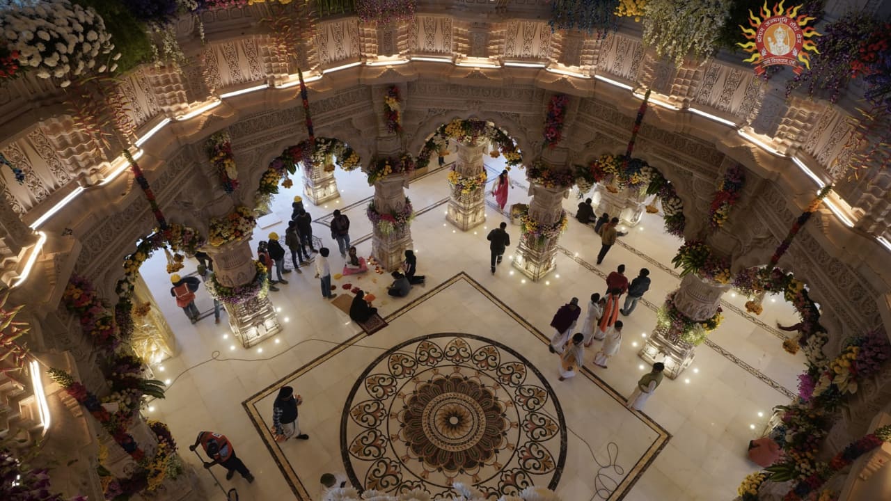 Everything is in motion to ensure that Prime Minister Modi has a lavish welcome when he arrives in Ayodhya. Ahead of his visit, security has been stepped up since a large number of devotees have been entering the temple town since the early hours of Sunday.