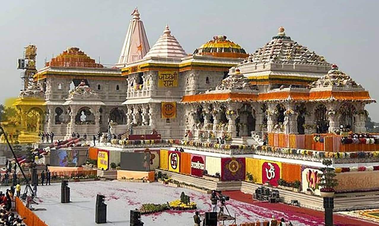 Ram Navami in Ayodhya: How 'Surya Tilak' illuminated the forehead of ...