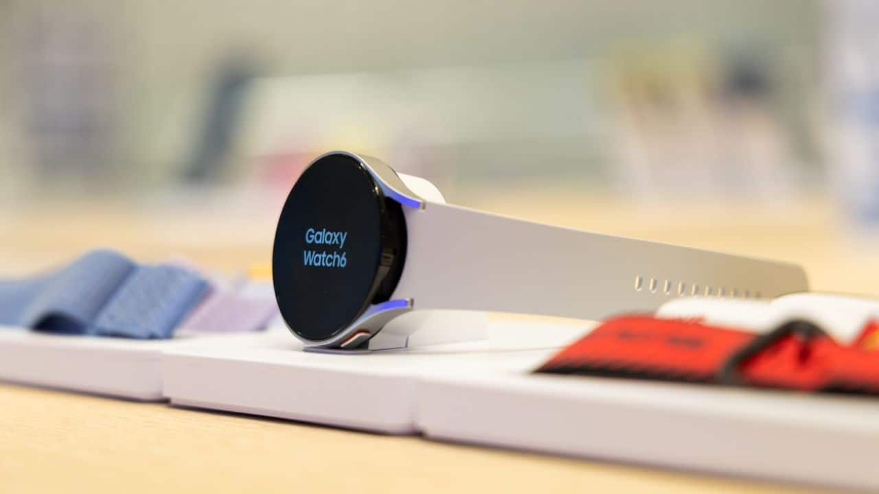 Samsung races Apple to develop blood sugar monitor that doesn’t break skin