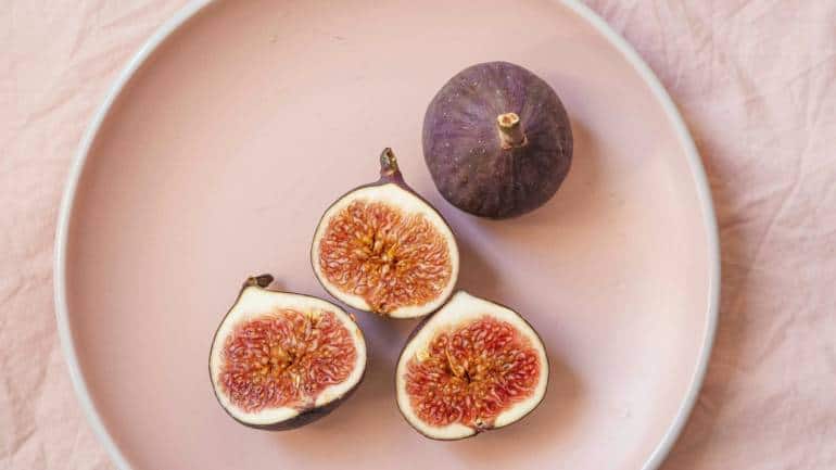 How fig is crucial for boosting your health and ways of eating it - Vimarsana News