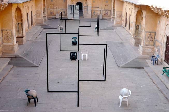 Alicja Kwade's work Super Position