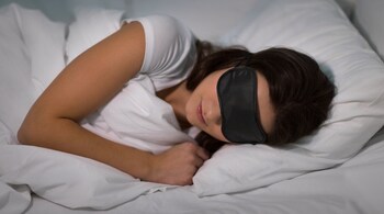 Benefits of an eye mask (Image: Canva)