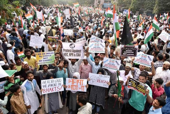 Anti-CAA Protests: Delhi Police Conducts Flag Marches In Hotspots ...