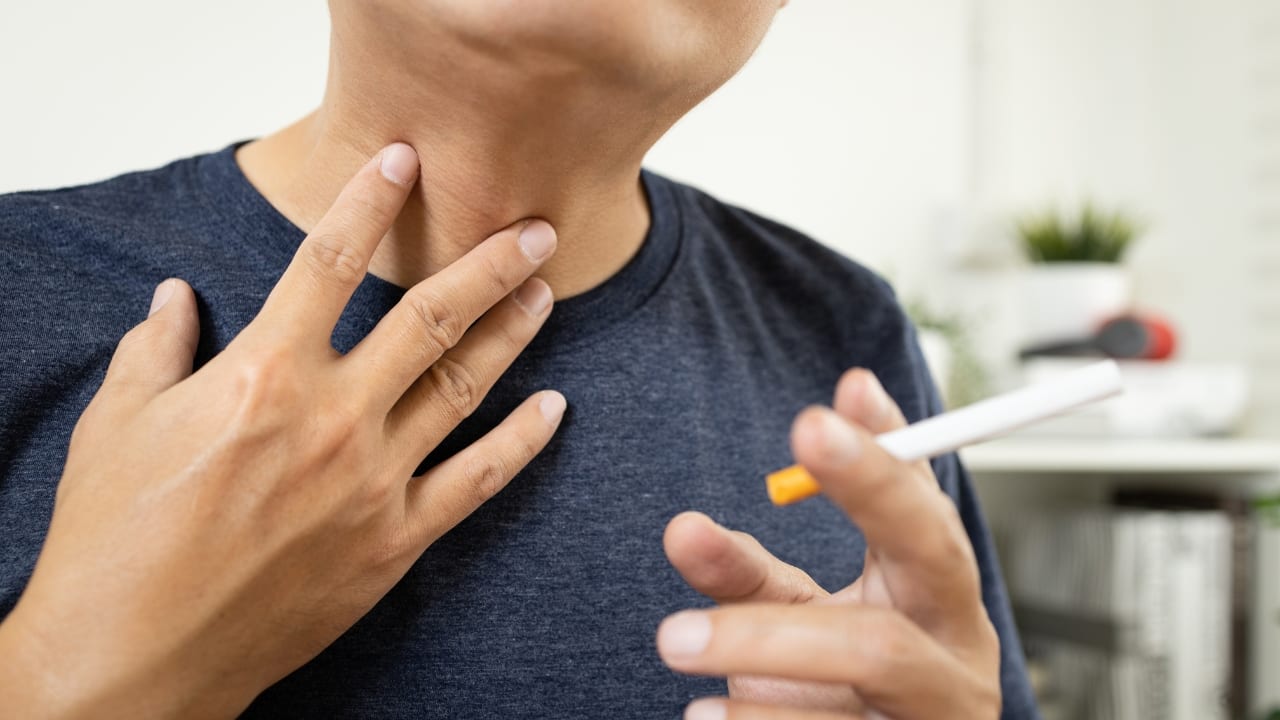 Causes, symptoms and treatment for throat cancer: Stay away from smoking and chewing tobacco