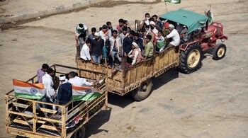 BKU Ugarahan announced that they will block the railway tracks in Punjab on Feb 15 from 12 pm to 4 pm