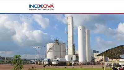 INOXCVA designs, manufactures, and installs vacuum-insulated cryogenic equipment and systems used for the storage, transportation, and distribution of liquid gases like LNG, hydrogen, oxygen, and nitrogen.