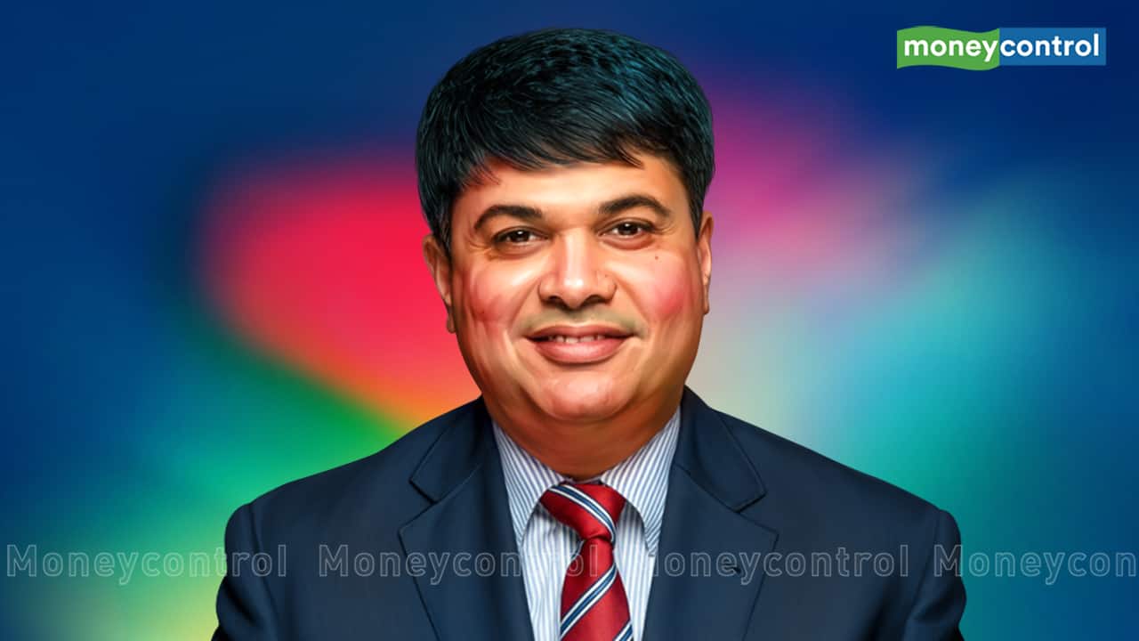 Four easy ways to avoid KYC and other banking frauds