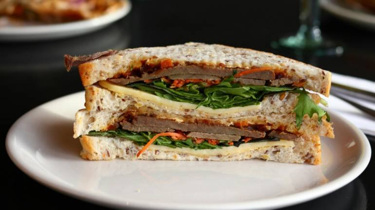 Sacked for eating leftover sandwich, woman takes ex-employer to court - Vimarsana News