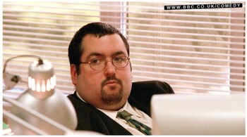 'The Office' star Ewen MacIntosh died in England at 50. (Image credit: @rickygervais/X)