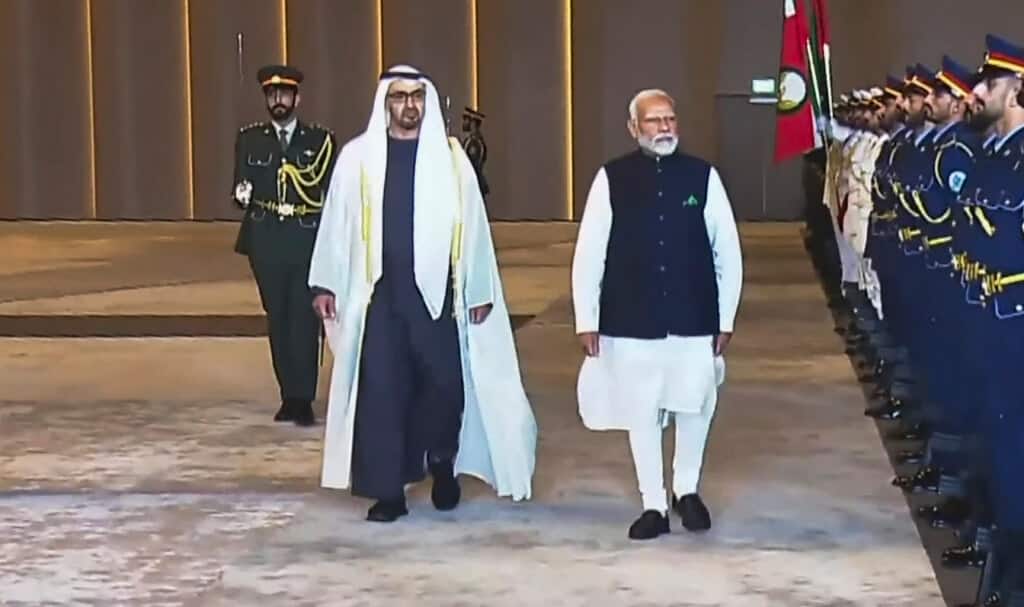 This is the prime minister's seventh visit to the UAE since 2015. He was given a guard of honour upon his arrival.