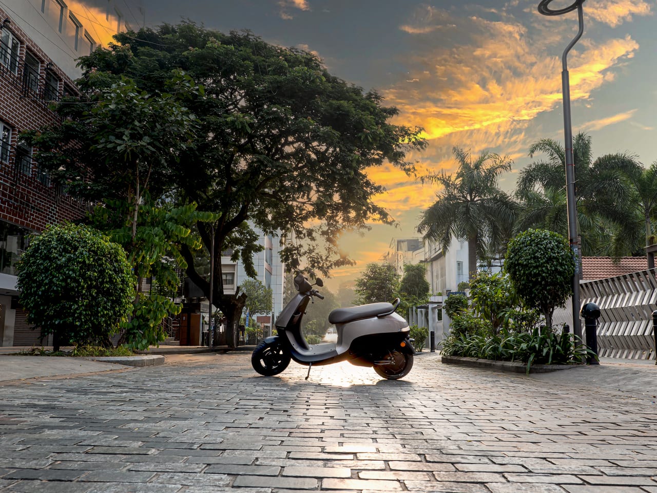 Electric scooter makers slash prices aggressively to grab EV market share Electric scooter makers slash prices aggressively to grab EV market share