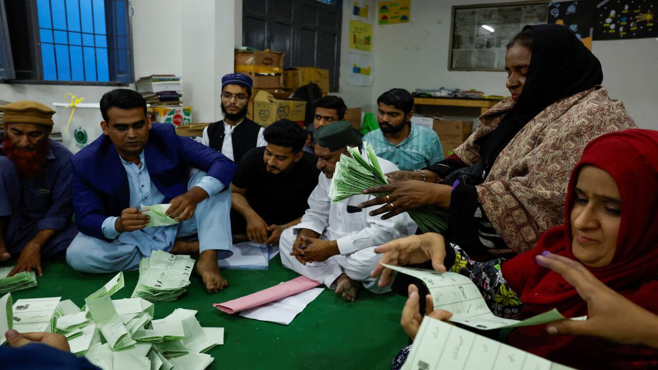 Pakistan Vote Results Trickle In After Elections Marred By Attacks Outages