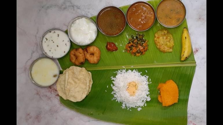 Sappadu, traditional meal on a banana leaf in Tamil Nadu. (Photo: Wikimedia Commons)