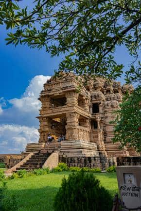 Sasbahu Temple in Gwalior, Madhya Pradesh. (Photo: Unsplash)
