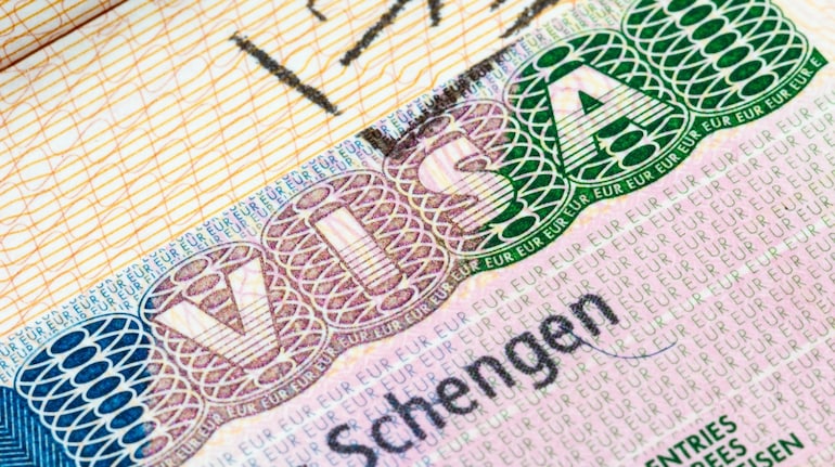 Indian travellers plannign summer travel this year hassled due to visa process for Schengen countries.