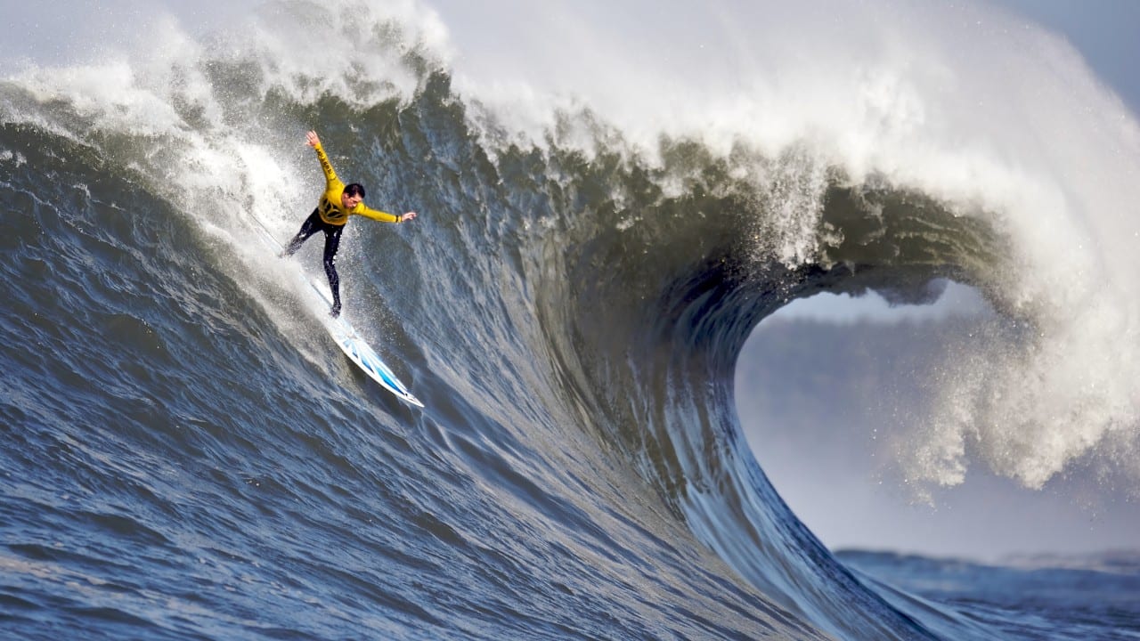 Love of adventure: 6 best surfing destinations in India and abroad