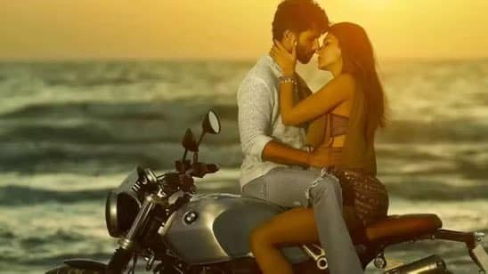 Teri Baaton Mein Aisa Uljha Jiya (Image via X / @comicverseyt)