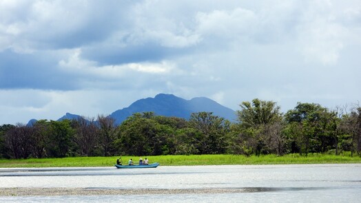 Travel guide 2024: Exploring local life in Habarana, Sri Lanka