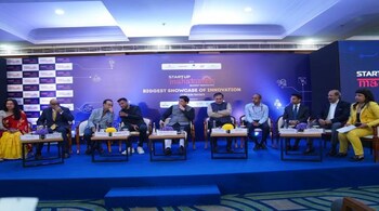 (from left) Invest India's Nivruti Rai, Sanjeev Bikhchandani, Prashanth Prakash, Deepinder Goyal, Union minister Piyush Goyal, and others at the curtain raiser event of Startup Mahakumbh.