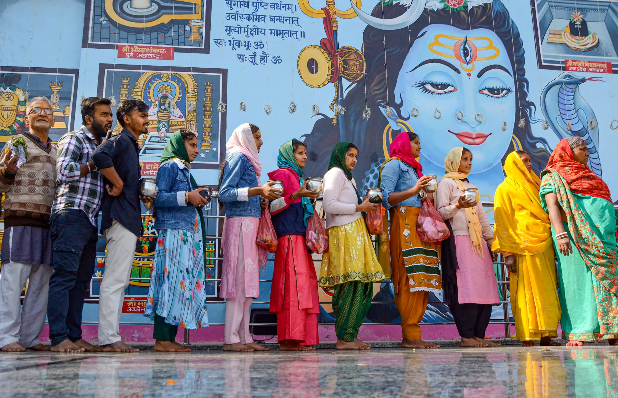 1,636 Hindus Celebrating Maha Shivratri Festival Stock Photos, High-Res  Pictures, and Images - Getty Images