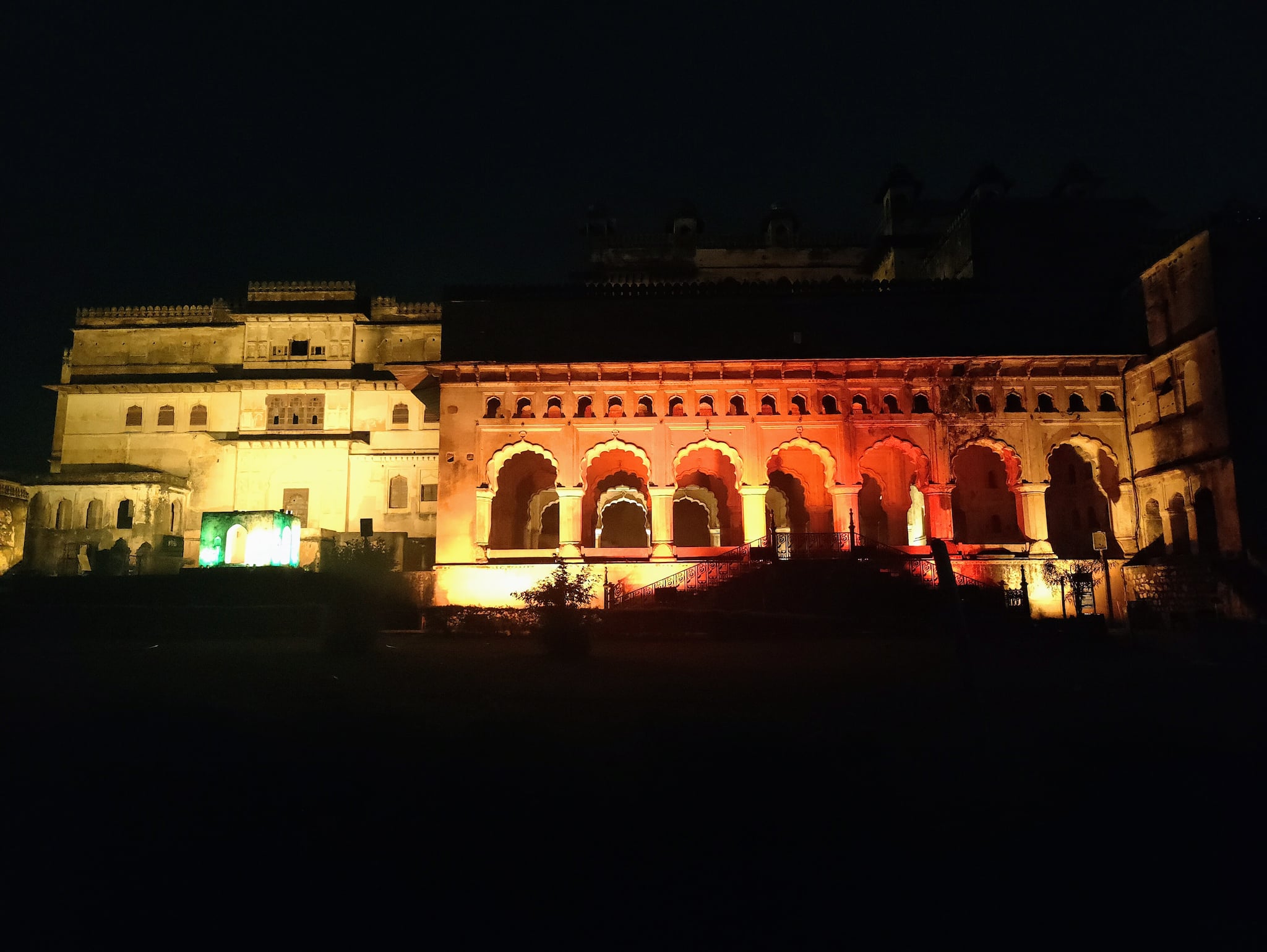 Catch the one-hour light and sound presentation about the life of the Orchha Kings projected on the walls of the fort every evening. (Photo credit: Kalpana Sunder)