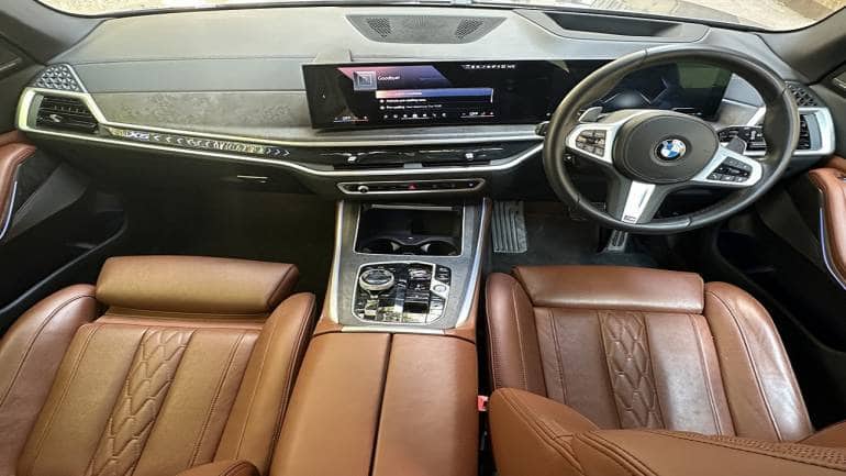Interiors (1)