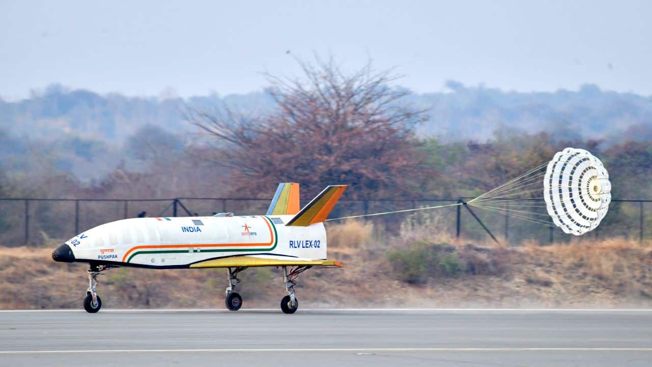 The winged vehicle, called Pushpak, was lifted by an Indian Air Force Chinook helicopter and was released from 4.5 km altitude. After release at a distance of 4 km from the runway, Pushpak autonomously approached the runway along with cross-range corrections. It landed precisely on the runway and came to a halt using its brake parachute, landing gear brakes and nose wheel steering system, ISRO said. (Image: ISRO)