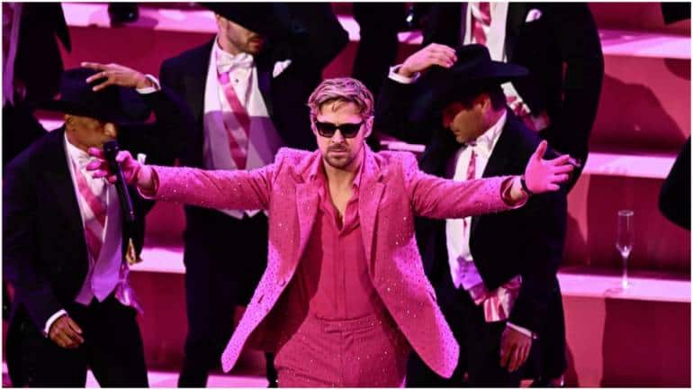 Oscars 2024: Ryan Gosling performs 'I'm Just Ken' song from 'Barbie' with 65 other 'Kens'. Watch - Vimarsana News