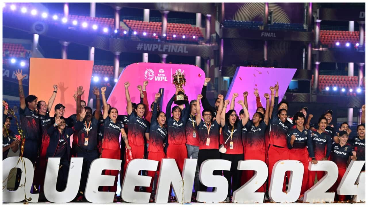 Ee sala cup (& awards) namdu
