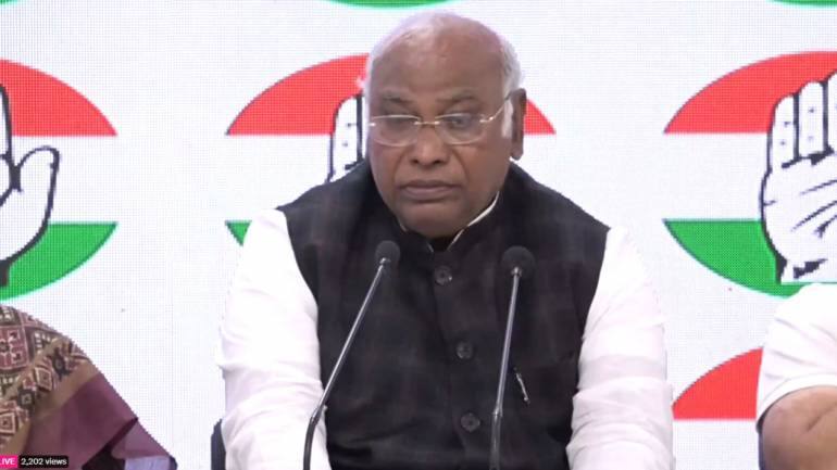 Mallikarjun Kharge launches Congress' 'Ghar Ghar Guarantee' initiative ahead of LS polls - Vimarsana News