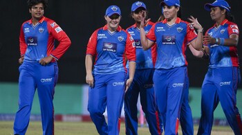 Chasing a paltry total of 135/6, the Harmanpreet Kaur-led Mumbai faltered in the chase, thanks to some incisive bowling by Perry (1/29) and Shreyanka Patil (2/16), and could manage just 130 runs for the loss of six wickets.