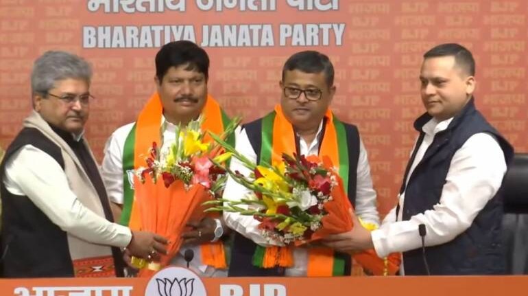 Tmc Mps Arjun Singh Dibyendu Adhikari Join Bjp Ahead Of Lok Sabha