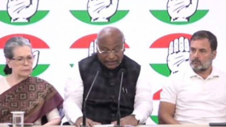 'PM Modi trying to cripple Congress': Sonia, Rahul, Kharge's all-out attack on Centre; Top points