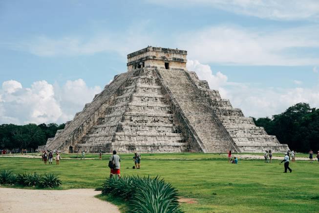 Chichen Itza pyramid, Mexico. (Photo: Filip Gielda via Unsplash)