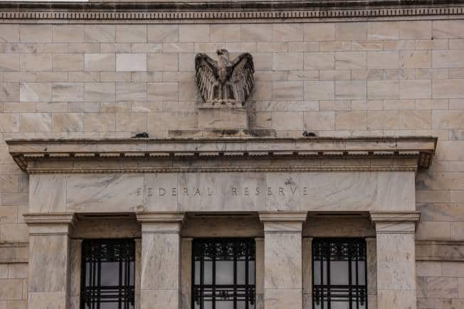 Pimco boosts bond bets that fed will cut less than global peers - Vimarsana News