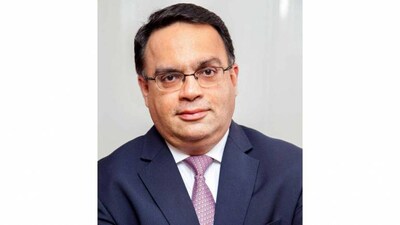 Veteran dealmaker Atul Mehra joins Axis Capital as MD & CEO