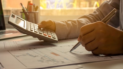 Market experts say that 2026 is likely to reward discipline over speed