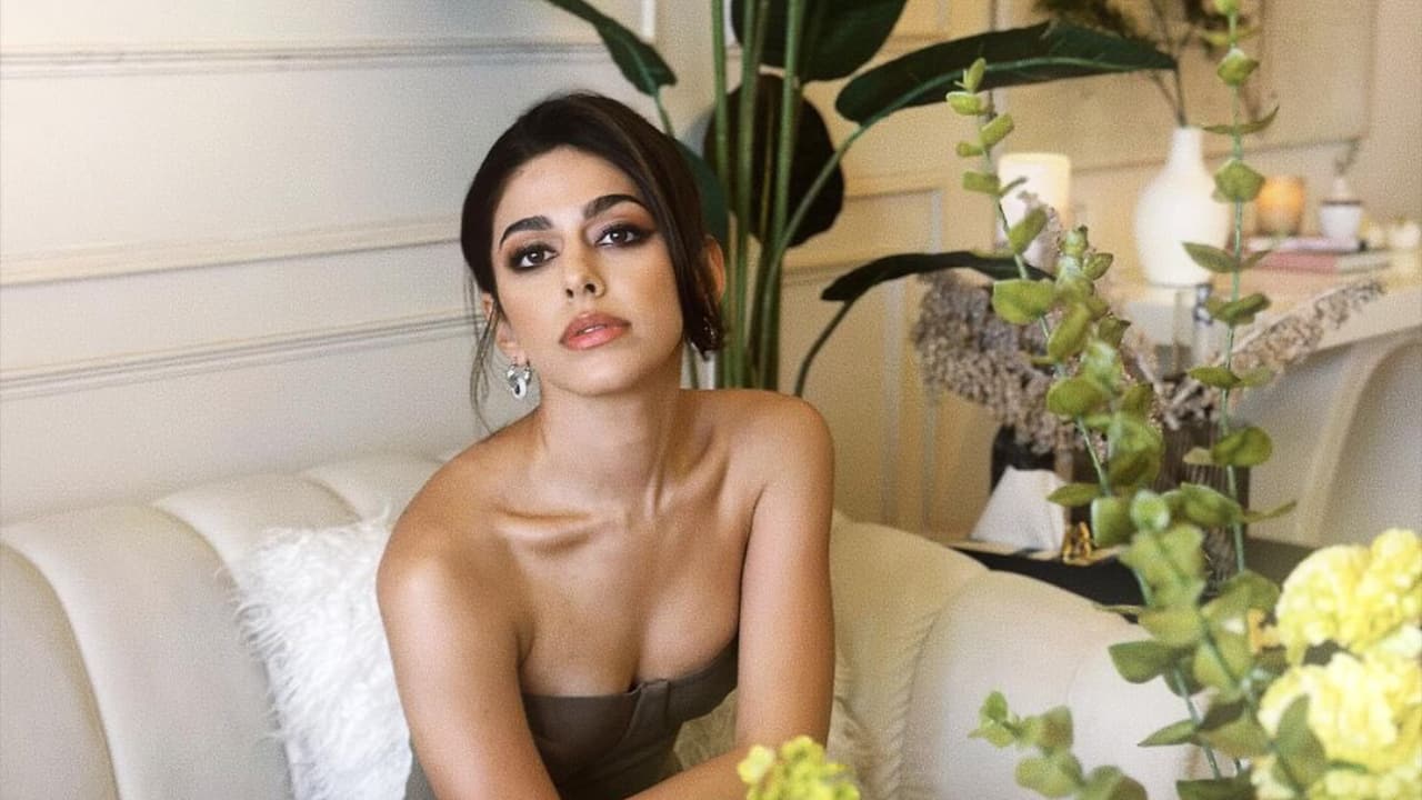 Alaya F misses the trailer launch of 'Srikanth' owing to promotions of 'Bade Miyan Chote Miyan', says 'My heart is back in Bombay with Sri' Alaya F misses the trailer launch of 'Srikanth' owing to promotions of 'Bade Miyan Chote Miyan', says 'My heart is back in Bombay with Sri'
