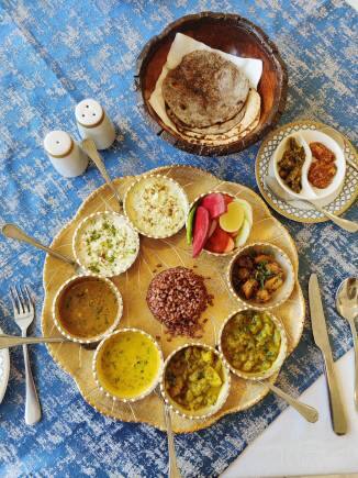 Garhwali Thali at Pilibhit, Haridwar. (Photo: Satarupa Paul)