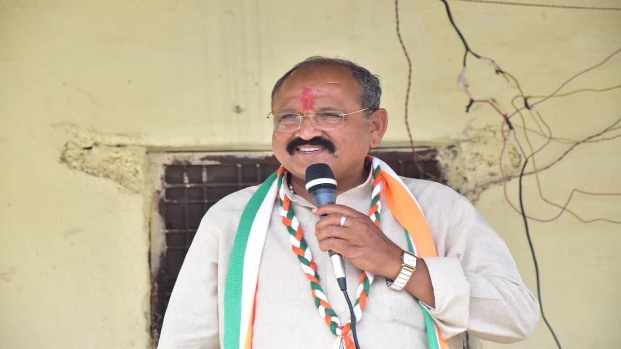 Rajasthan's Kota turns grudge match, Raje loyalist Gunjal makes Speaker Birla’s hat-trick bid a tough battle Rajasthan's Kota turns grudge match, Raje loyalist Gunjal makes Speaker Birla’s hat-trick bid a tough battle