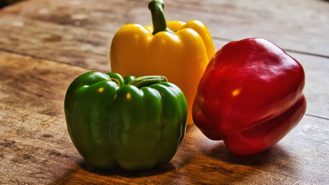 Add these 8 foods in the diet plan to give yourself a daily collagen boost