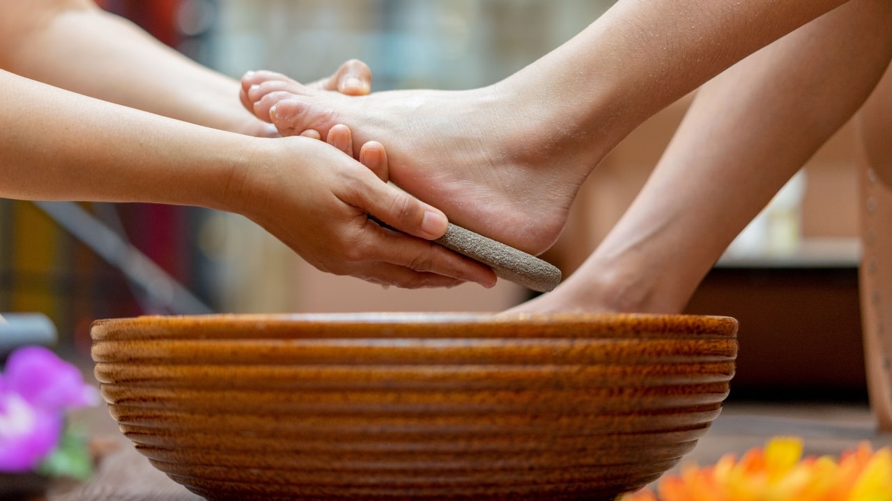 Summer foot care: Follow these home remedies to keep your feet happy and healthy