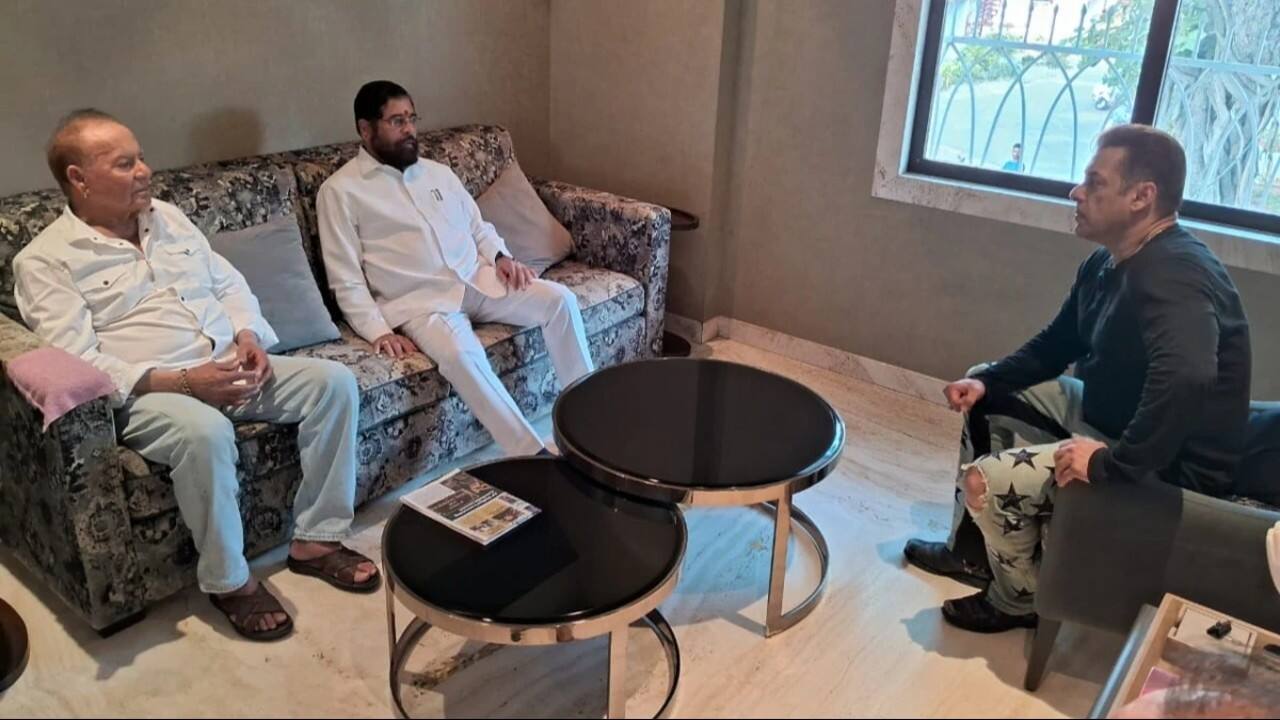 Maharashtra CM Eknath Shinde visit Salman Khan at his residence, two days after the gunshot firing