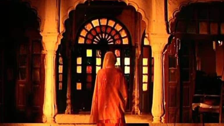 After Chamkila fever, watch this documentary film on the Mirasi folk singers of Punjab - Vimarsana News