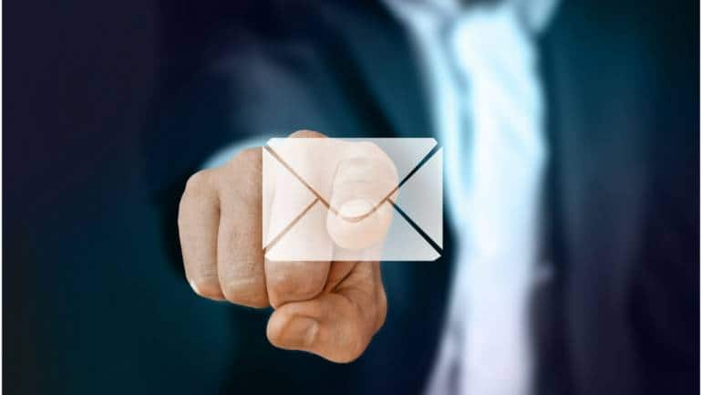 Company apologises for 'rudest rejection email ever' - Vimarsana News