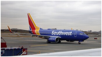 Southwest Airlines attributed the alarming occurrence to a mechanical issue with the Boeing aircraft.